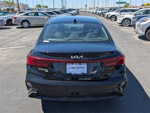 2023 Kia Forte LX