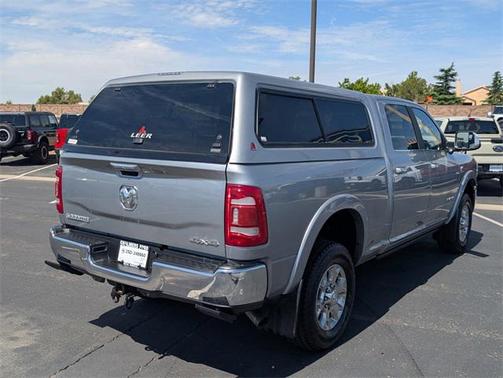 2020 RAM 2500 Laramie Crew Cab 4X4 6'4' Box