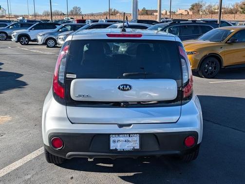 2018 Kia Soul Base