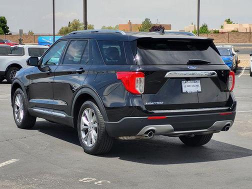 Black Metallic 2023 Ford Explorer Limited