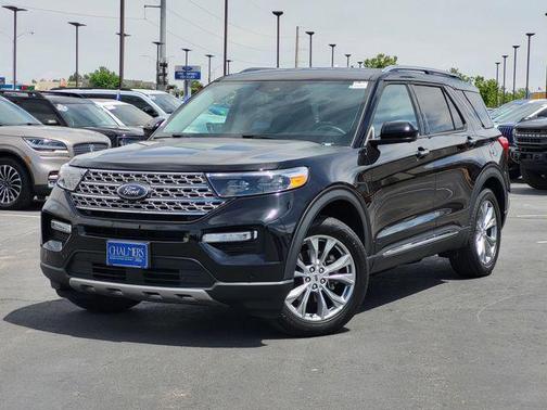 Black Metallic 2023 Ford Explorer Limited