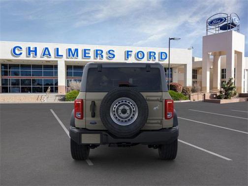 2025 Ford Bronco Base