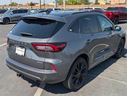 2023 Ford Escape ST-Line Elite
