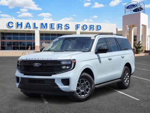 Space Silver Metallic 2025 Ford Expedition Active