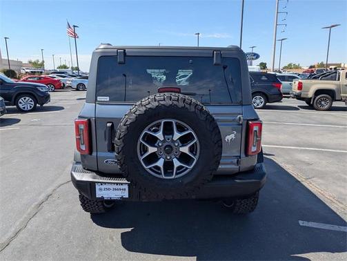 2024 Ford Bronco Badlands