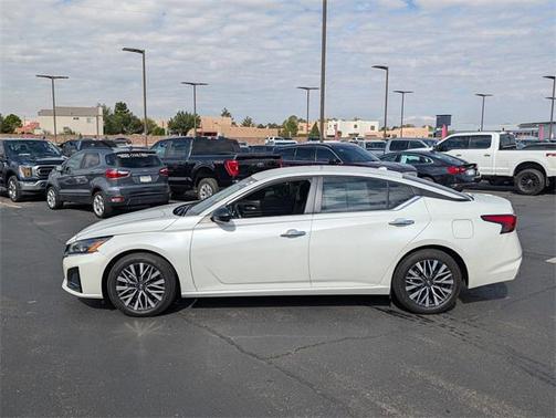 2022 Nissan Altima 2.5 SL