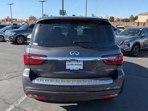 2024 INFINITI QX80 Luxe