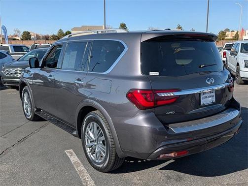 2024 INFINITI QX80 Luxe