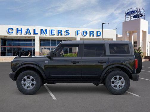 SHADOW BLACK 2026 Ford Bronco Big Bend