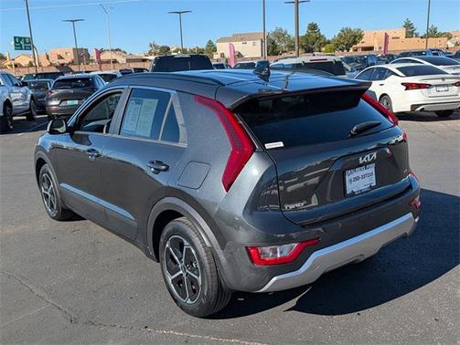 2024 Kia Niro EX