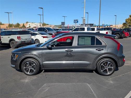 2024 Kia Niro EX