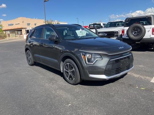 2024 Kia Niro EX