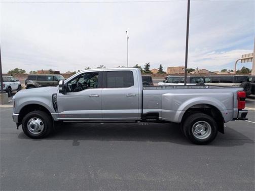 2024 Ford F-350 Lariat