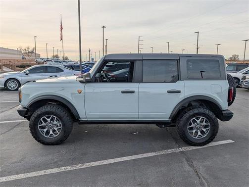 2024 Ford Bronco Badlands
