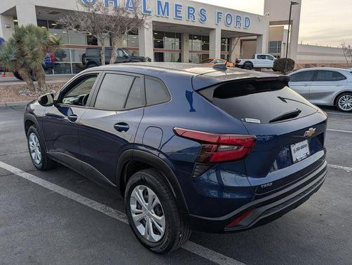 2024 Chevrolet Trax LS