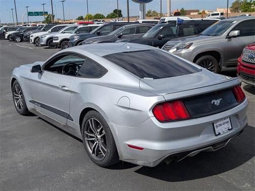2017 Ford Mustang EcoBoost Premium
