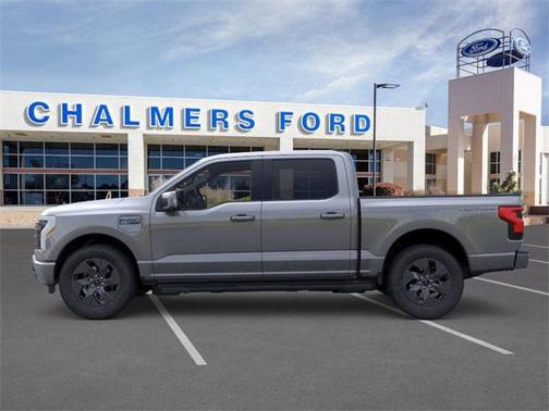 2025 Ford F-150 Lightning LARIAT