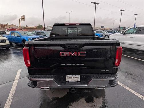 2025 GMC Sierra 1500 SLT