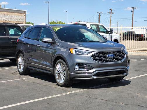 Carbonized Gray Metallic 2021 Ford Edge Titanium