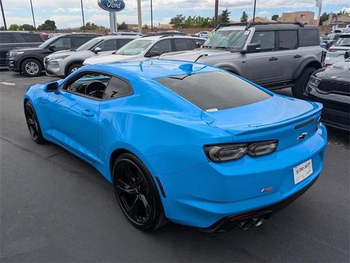 2022 Chevrolet Camaro RWD Coupe LT1