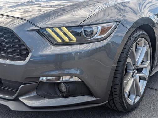 2016 Ford Mustang V6
