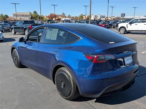 2024 Tesla Model Y Long Range Dual Motor All-Wheel Drive