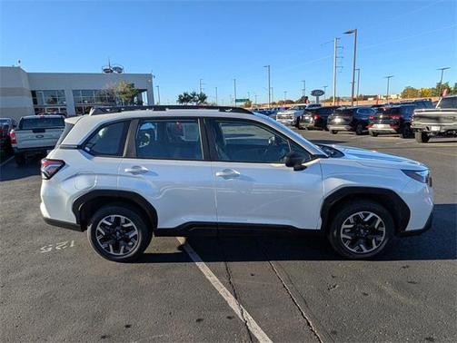 2025 Subaru Forester Base