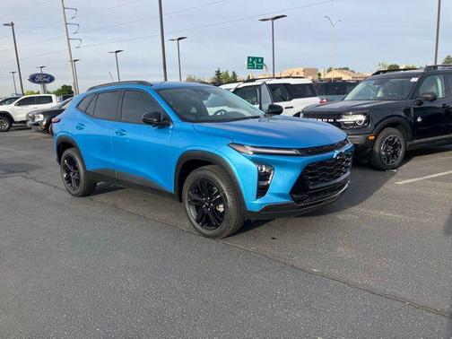 Marina Blue Metallic 2025 Chevrolet Trax FWD ACTIV