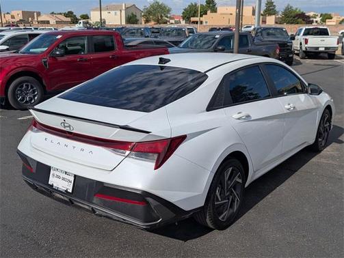 2025 Hyundai ELANTRA Sport