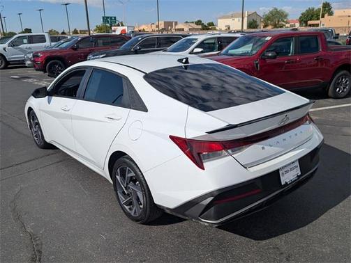 2025 Hyundai ELANTRA Sport