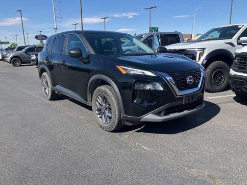 Super Black 2023 Nissan Rogue S