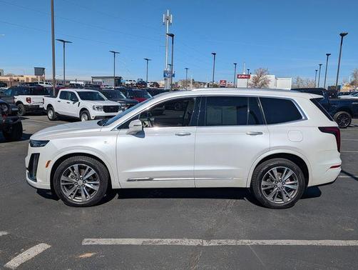2021 Cadillac XT6 Premium Luxury AWD