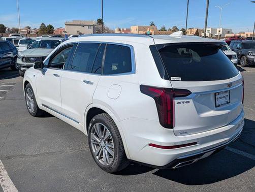 2021 Cadillac XT6 Premium Luxury AWD