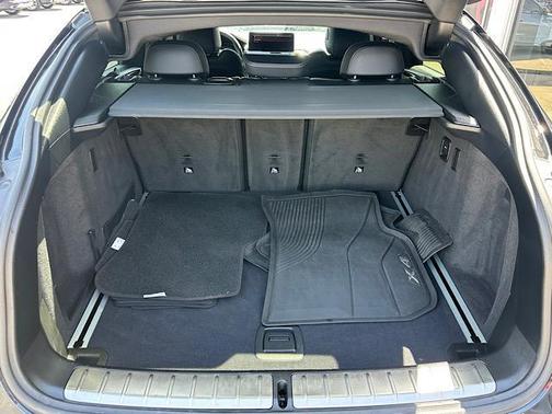 Black Sapphire Metallic 2022 BMW X4 xDrive30i