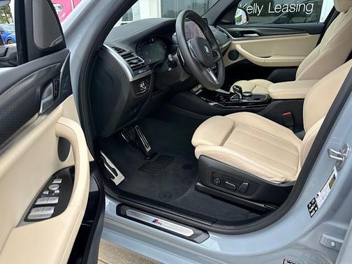 2024 BMW X3 M40i