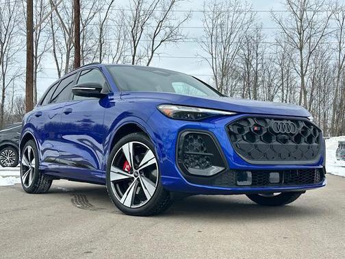 2025 Audi SQ5 3.0T quattro Premium