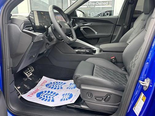 2025 Audi SQ5 3.0T quattro Premium