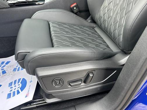 2025 Audi SQ5 3.0T quattro Premium