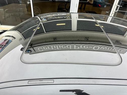 2025 BMW 330 i xDrive