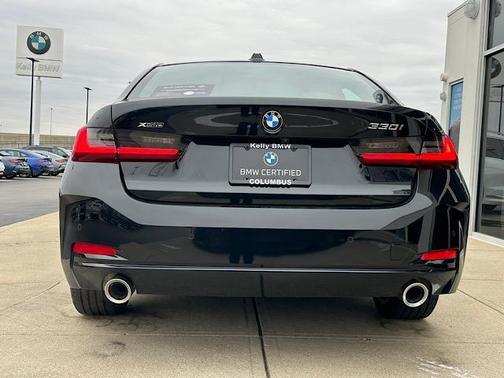 2025 BMW 330 i xDrive