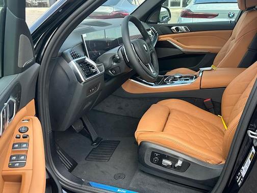 Black Sapphire Metallic 2026 BMW X5 xDrive40i