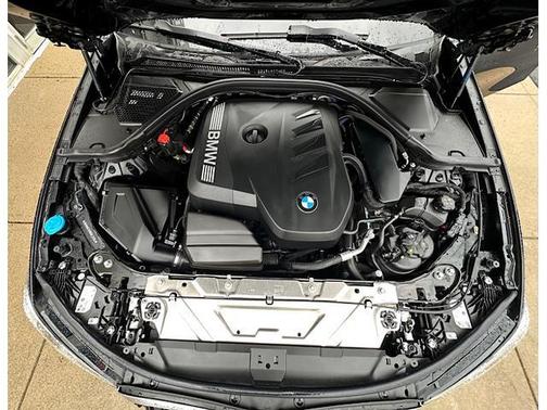 2025 BMW 330 i xDrive