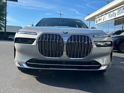 2026 BMW i7 XDrive60