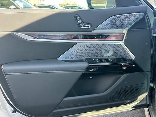 2026 BMW i7 XDrive60