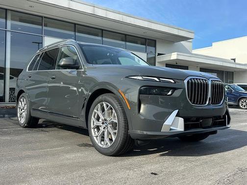 2026 BMW X7 xDrive40i