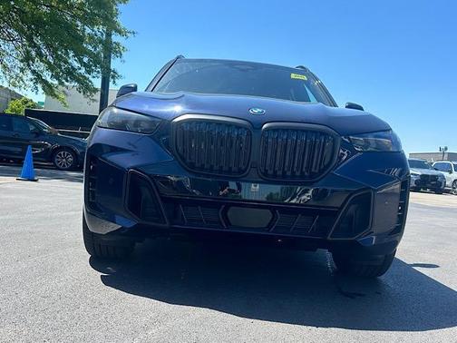 Tanzanite Blue II Metallic 2026 BMW X5 PHEV xDrive50e