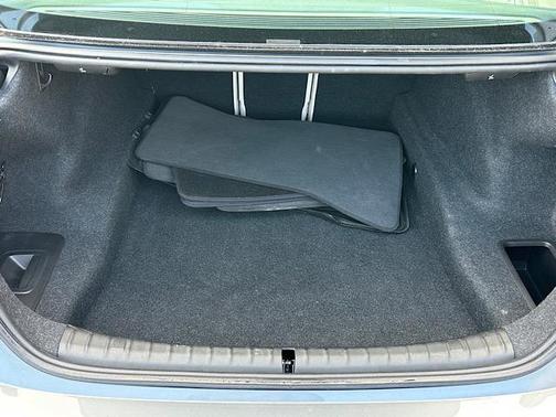 Bluestone Metallic 2021 BMW 530 i xDrive