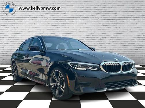 2022 BMW 330 i xDrive