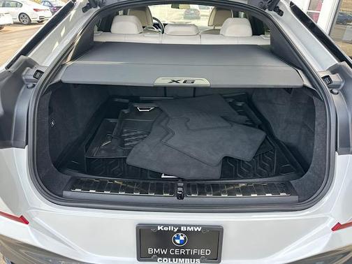 2024 BMW X6 xDrive40i