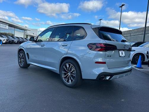 2026 BMW X5 PHEV xDrive50e